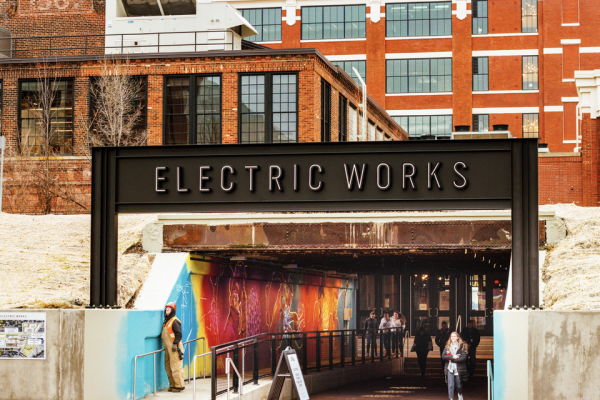 Gateway Story: The Arts District of Broadway